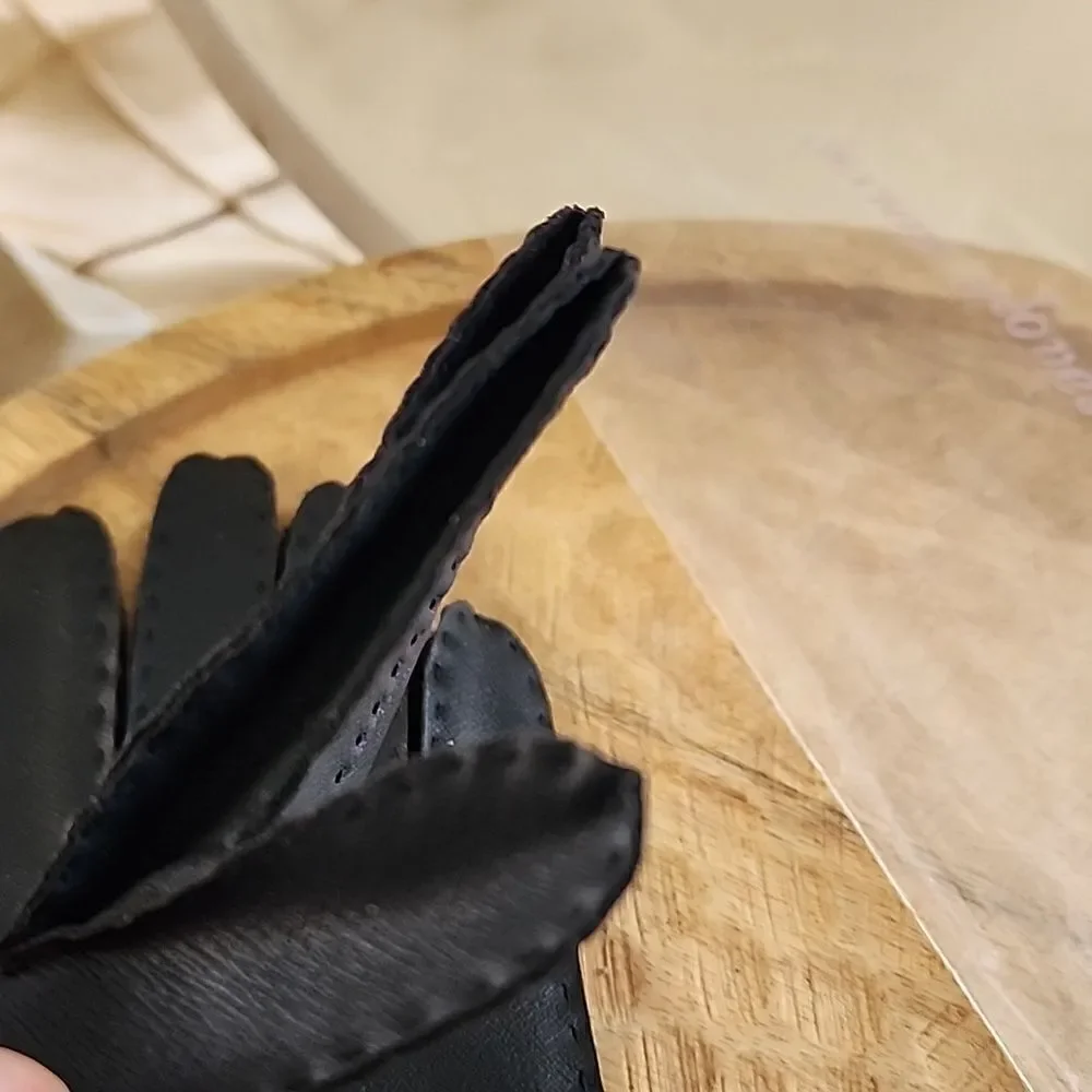 Vintage Luxury Handstitched Grandoe matte  Black Pleated Button Detail Gloves